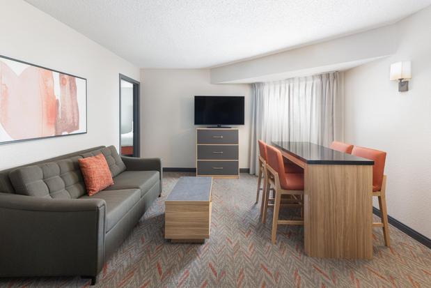 Images Candlewood Suites Eagan Arpt South - Mall Area, an IHG Hotel