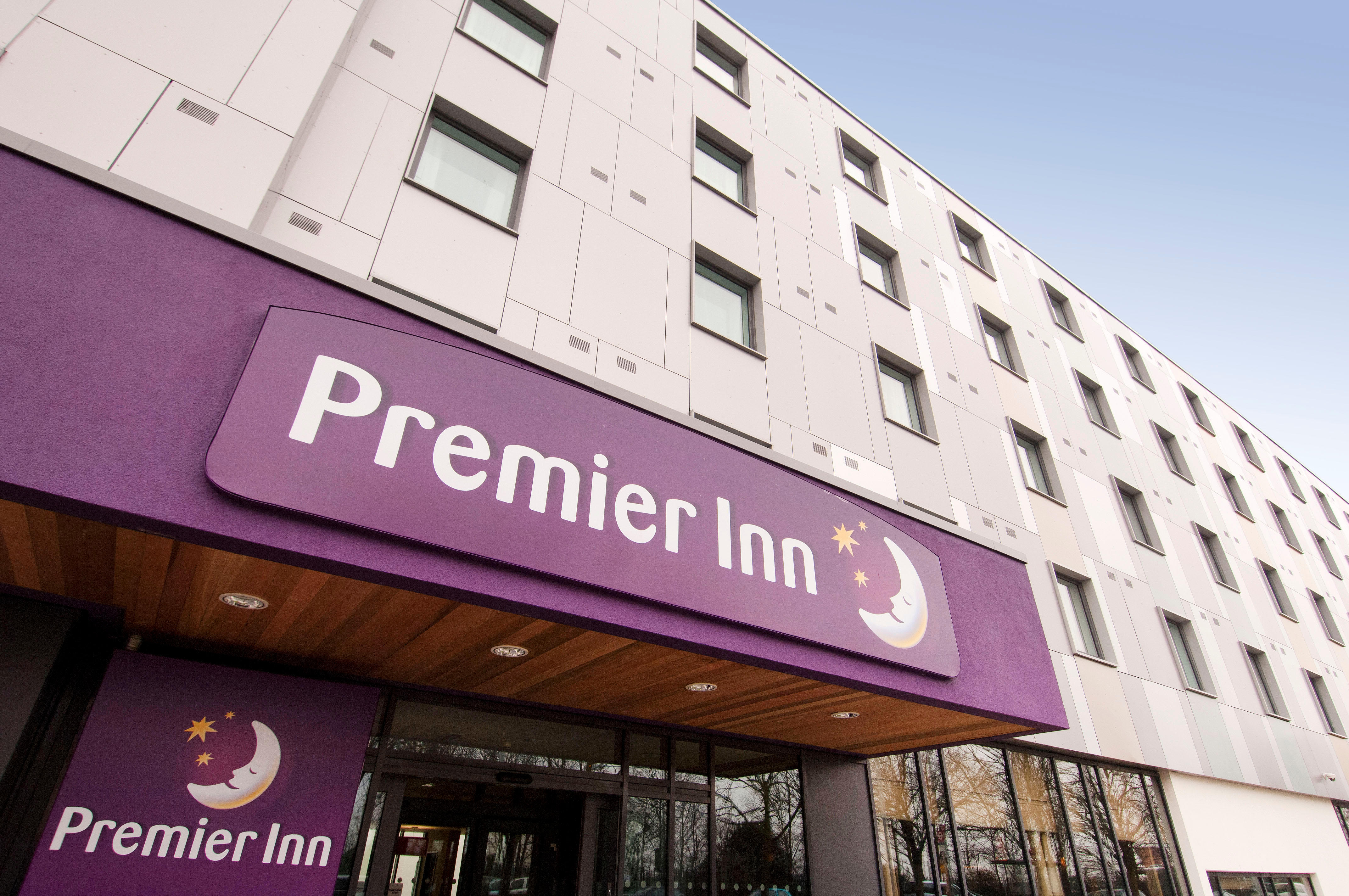 Images Premier Inn London Heathrow Airport Terminal 5 hotel