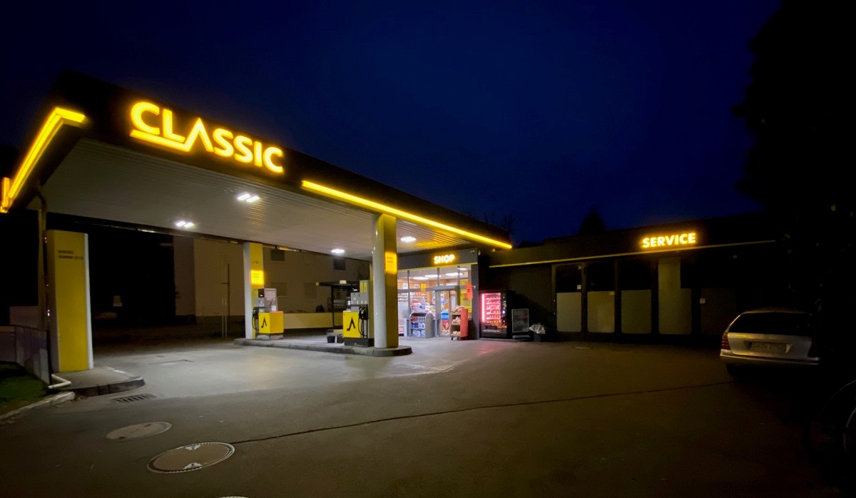 Bild 1 CLASSIC Tankstelle in Roßdorf