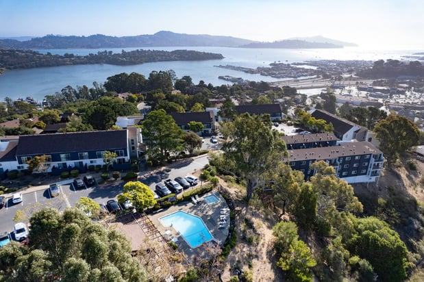 Images Summit at Sausalito