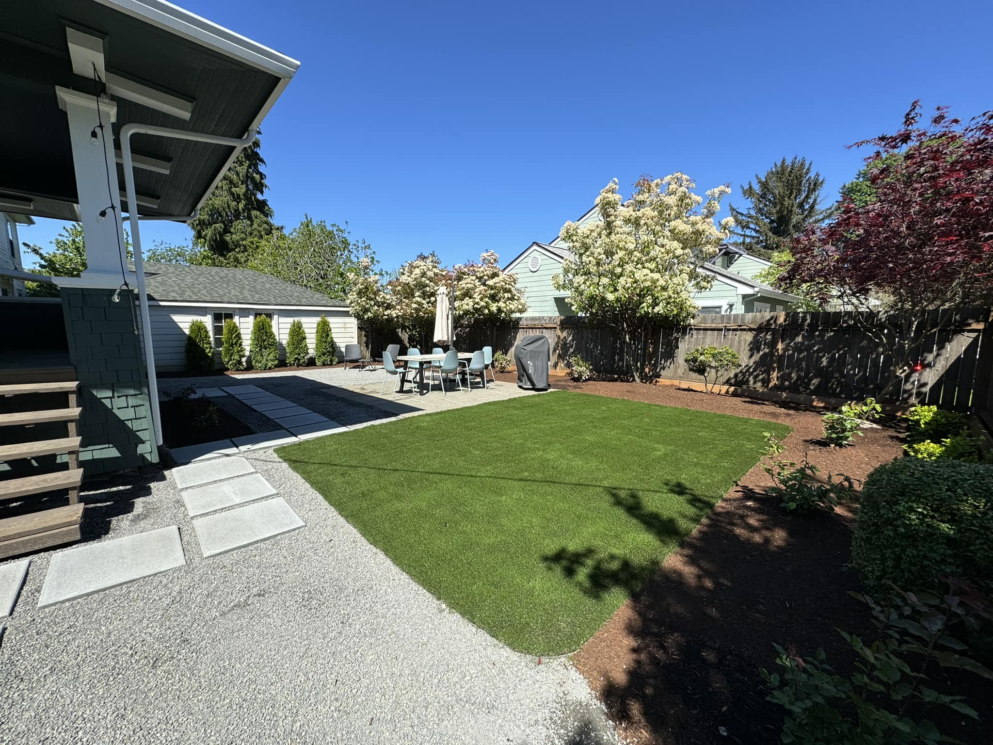 Pavers Canby, OR
For beautifully crafted paver installations in Canby, OR, trust Smart Donkey Hardscape & Construction LLC. We specialize in custom paver driveways, walkways, and patios that elevate your property’s aesthetic and function. With a range of styles and patterns to choose from, we’ll help you design a surface that’s as durable as it is eye-catching.