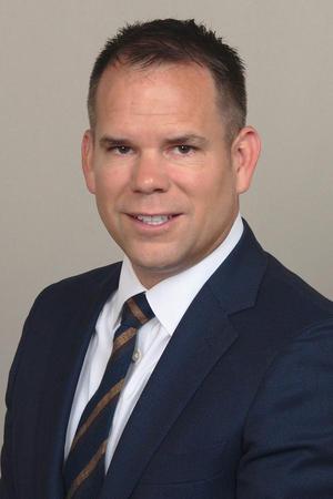 Images Edward Jones - Financial Advisor: Matt Schmenk, AAMS™