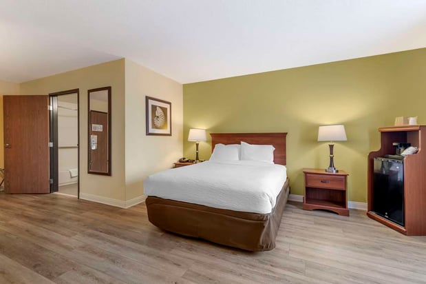 Images Best Western York Inn