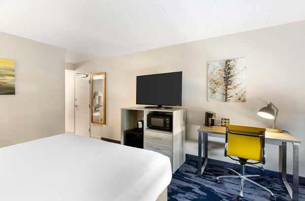 Images Best Western Plus Beckley Inn