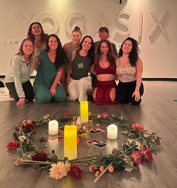 Images YogaSix Clermont