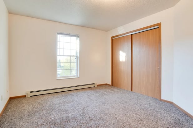 Images Bluemont Village Apartments