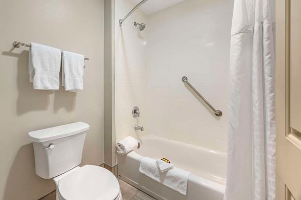 Images Best Western Plus Grand Manor Inn