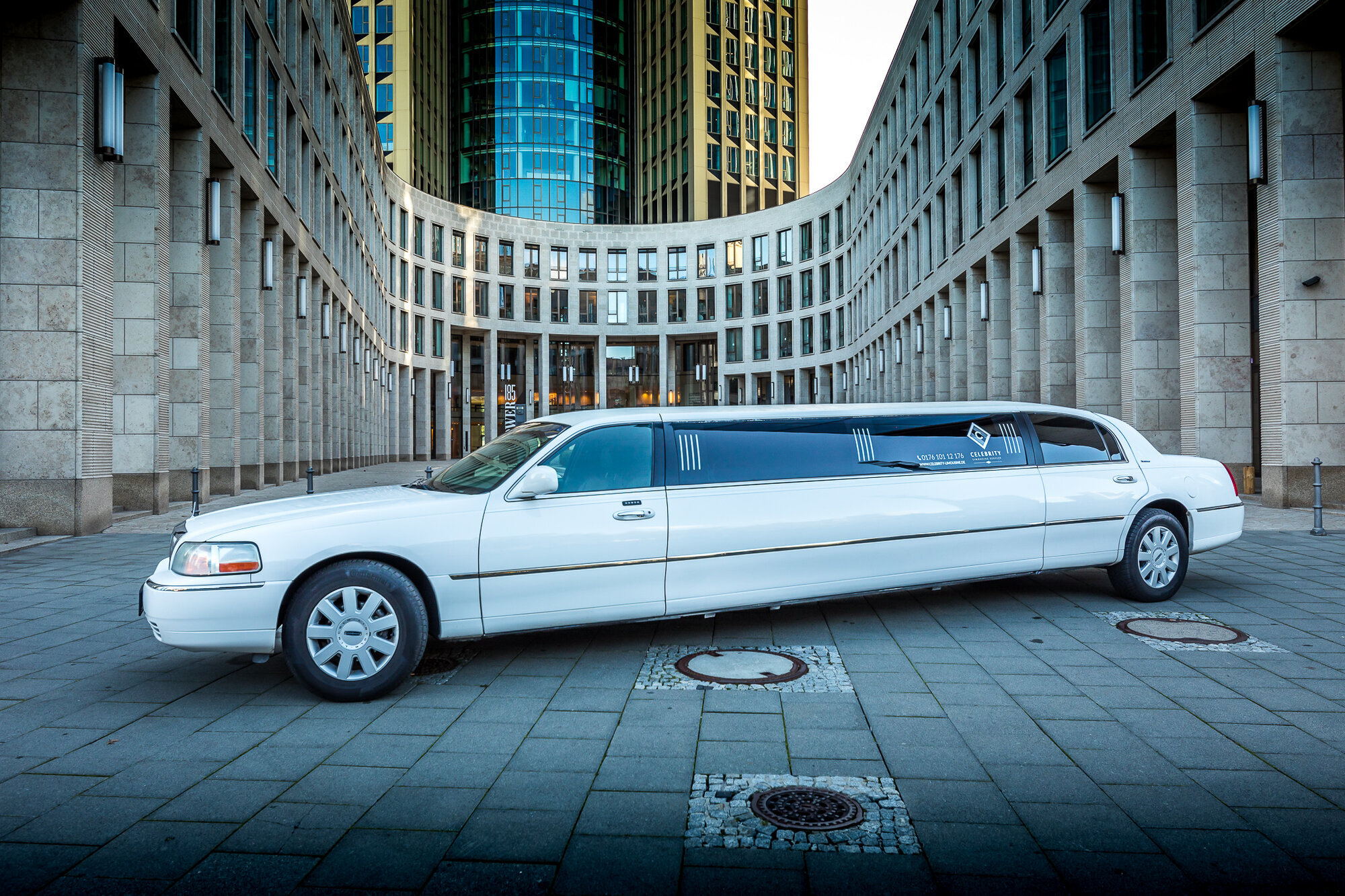 Celebrity Limousine Service 24 in Langen (Hessen)