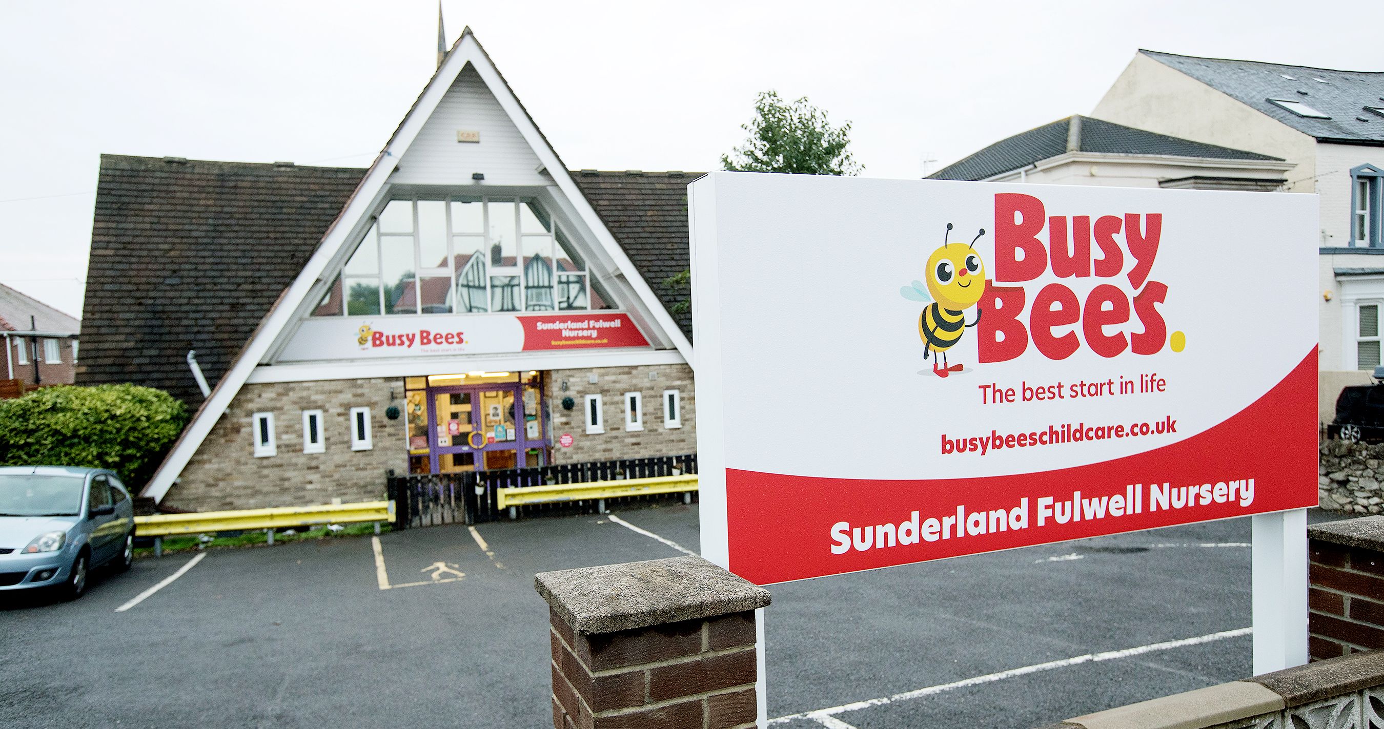 Images Busy Bees at Sunderland, Fulwell