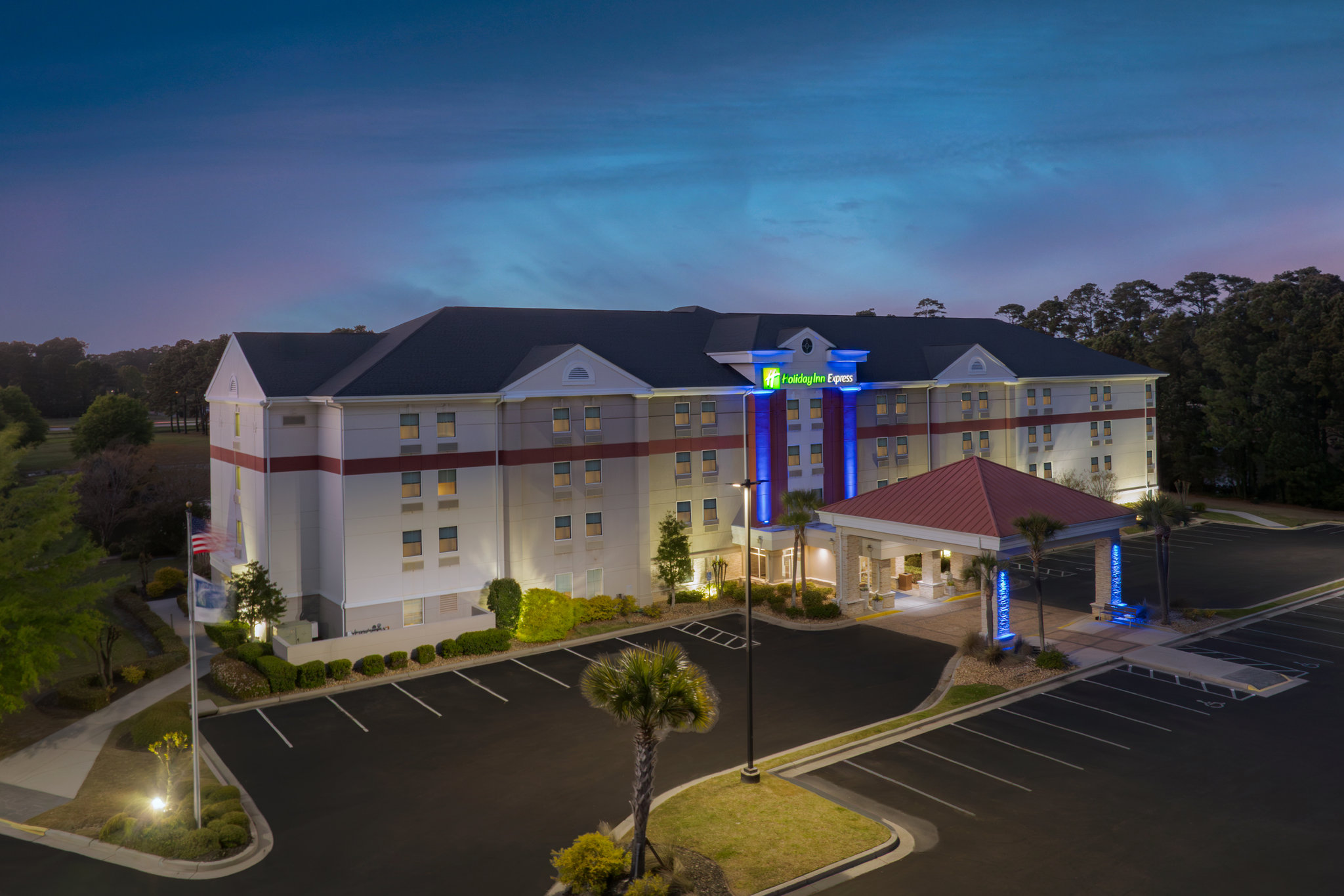 Holiday Inn Express Myrtle Beach-Broadway@The Beach by IHG