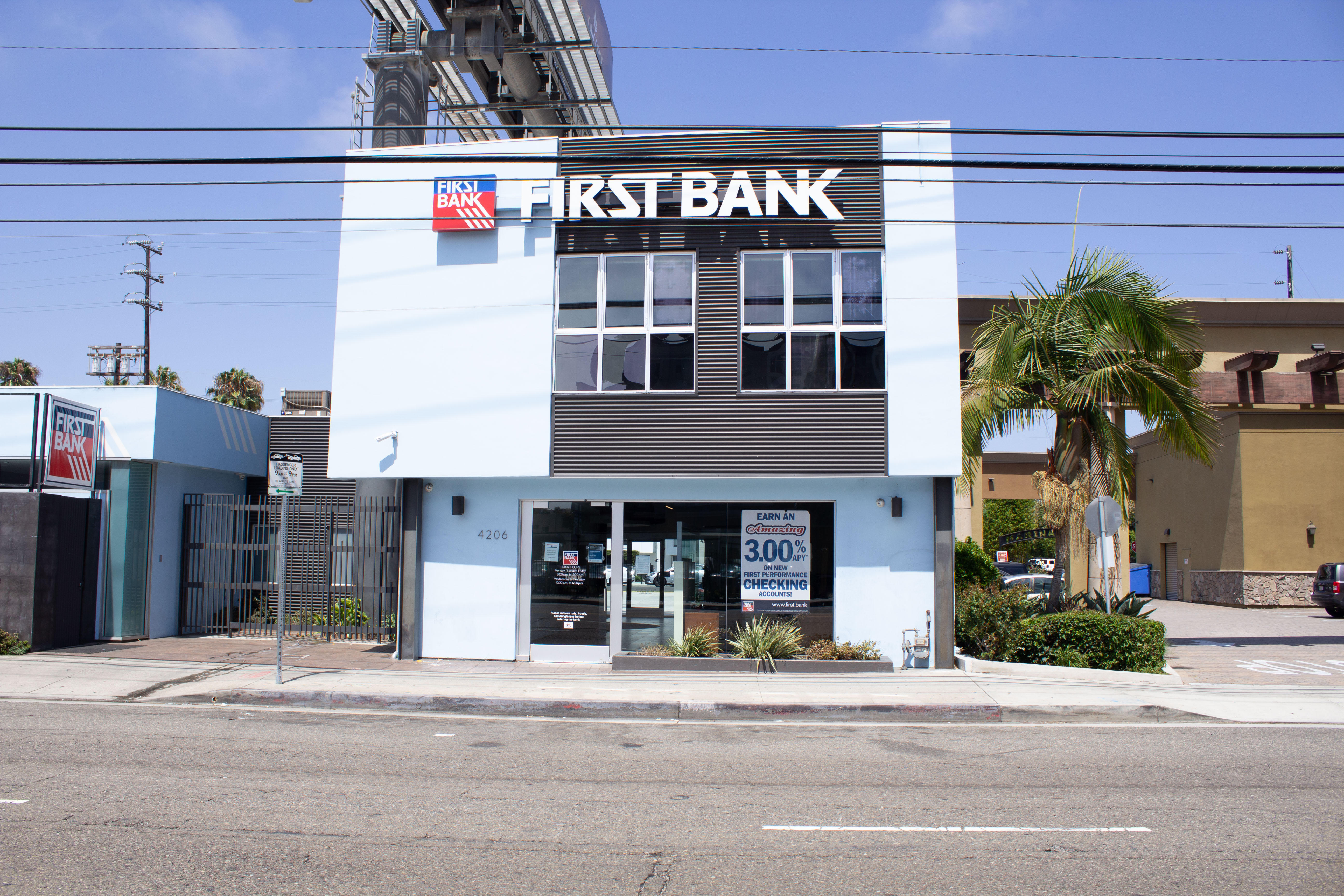 Image 3 | First Bank