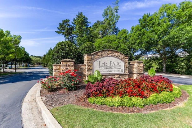 Images Parc at Flowing Wells Apartment Homes