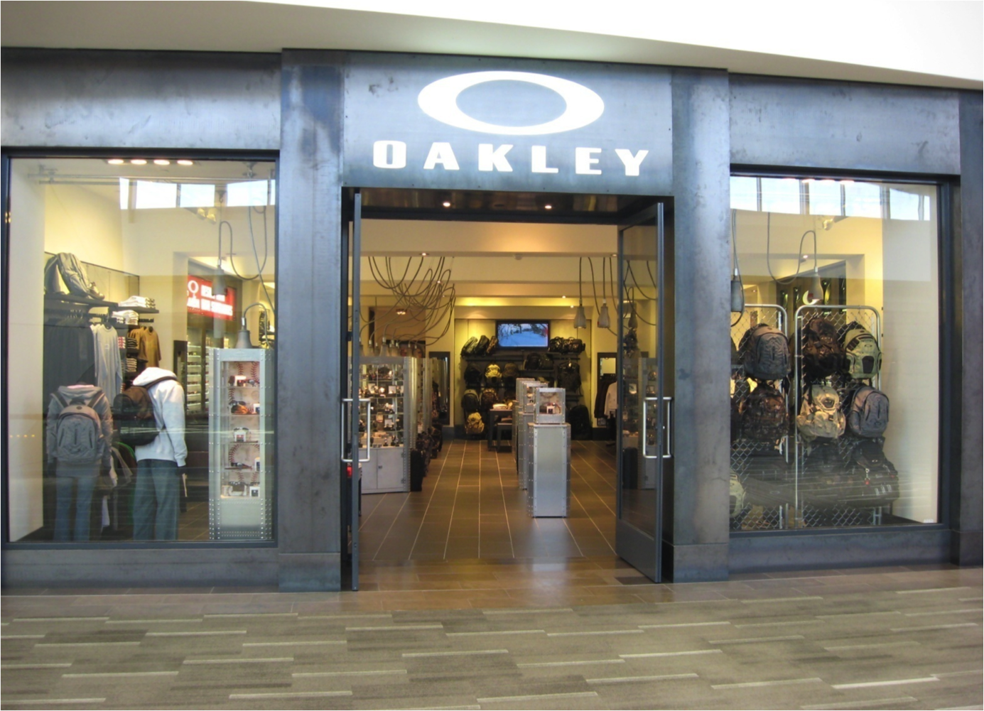 Oakley Outlet Stores Near Me | Gallo