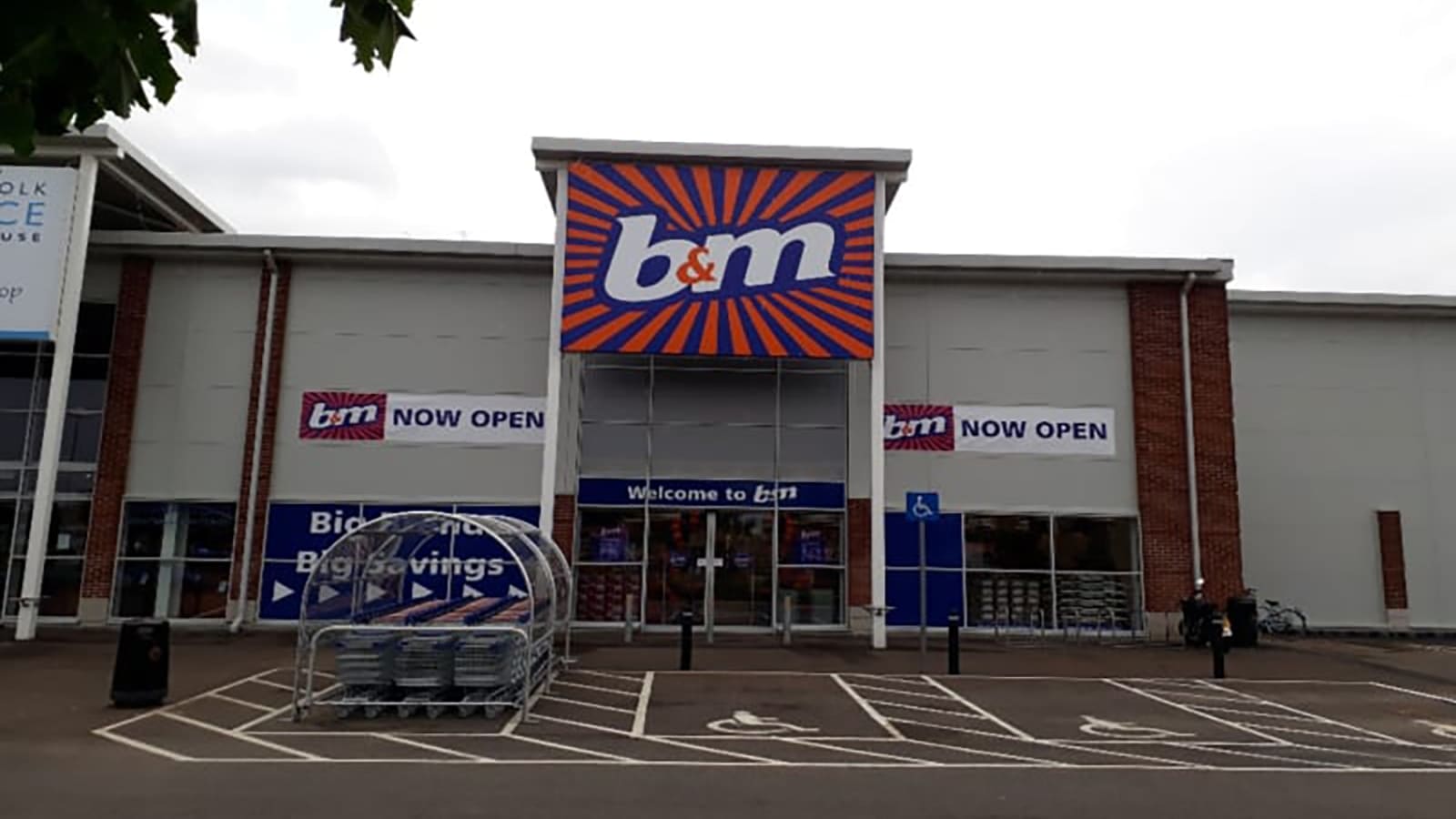 Images B&M Store