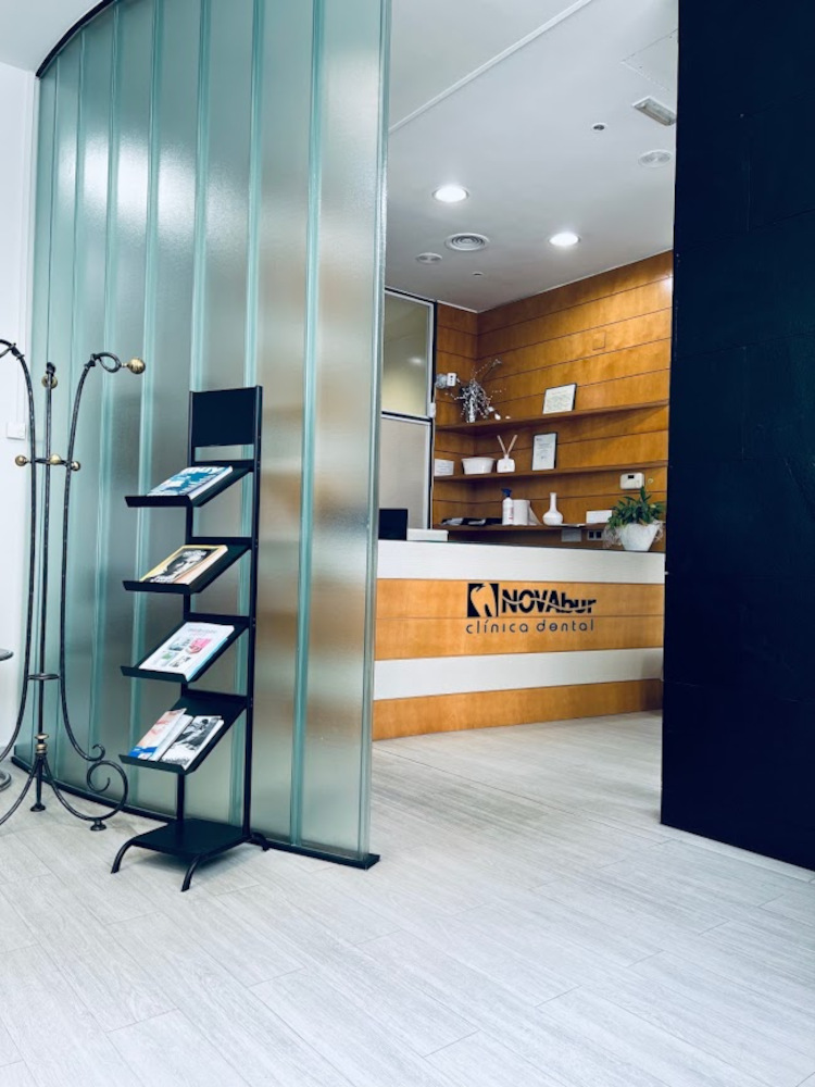 Images Clínica Dental Novabur | Dentista en Burgos | Implantes dentales | Odontopediatría