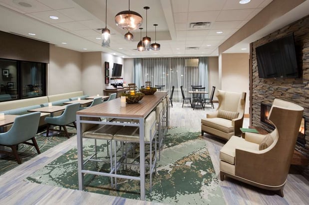 Images Hampton Inn Spicer Green Lake