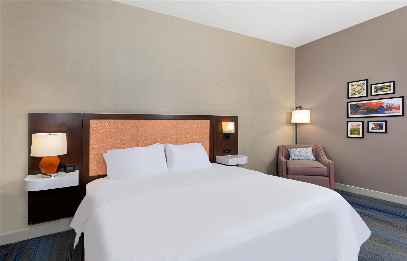 Guest room