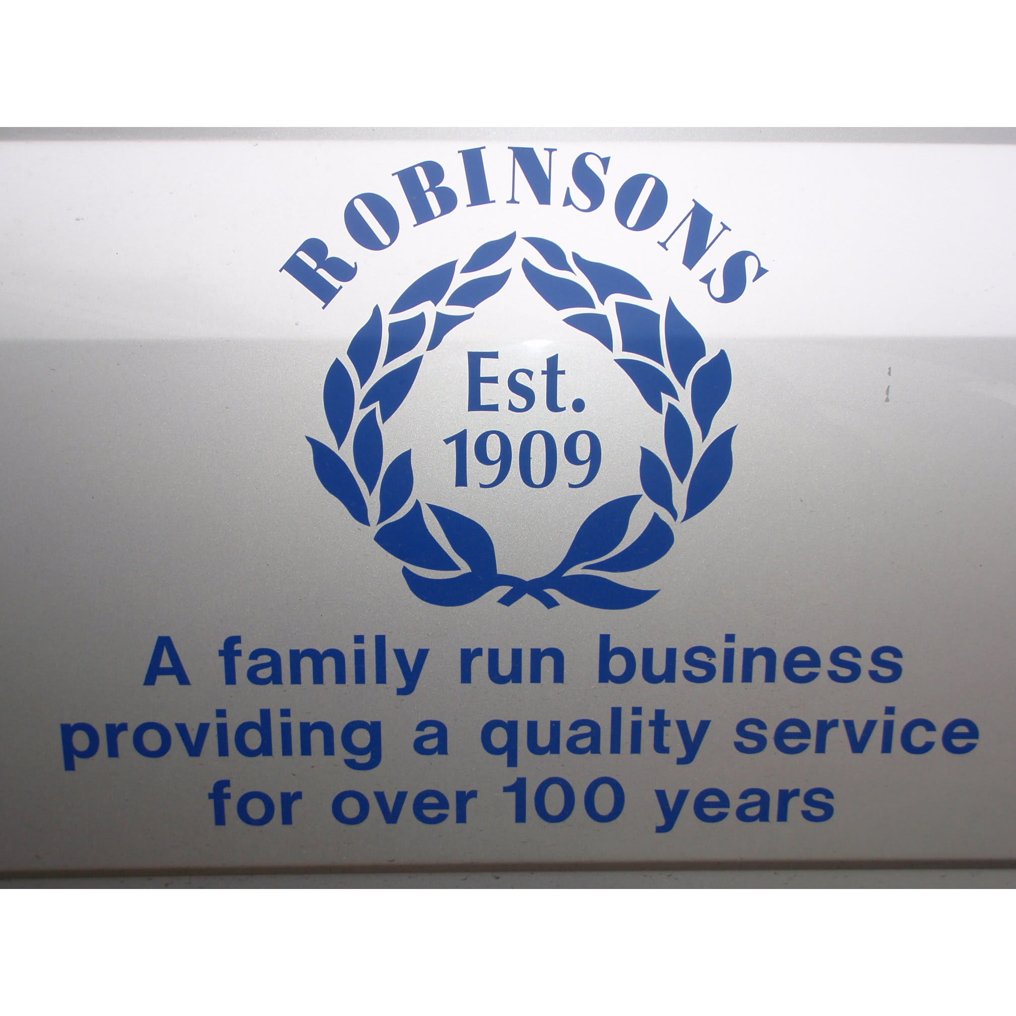 Robinsons Furnishings Logo