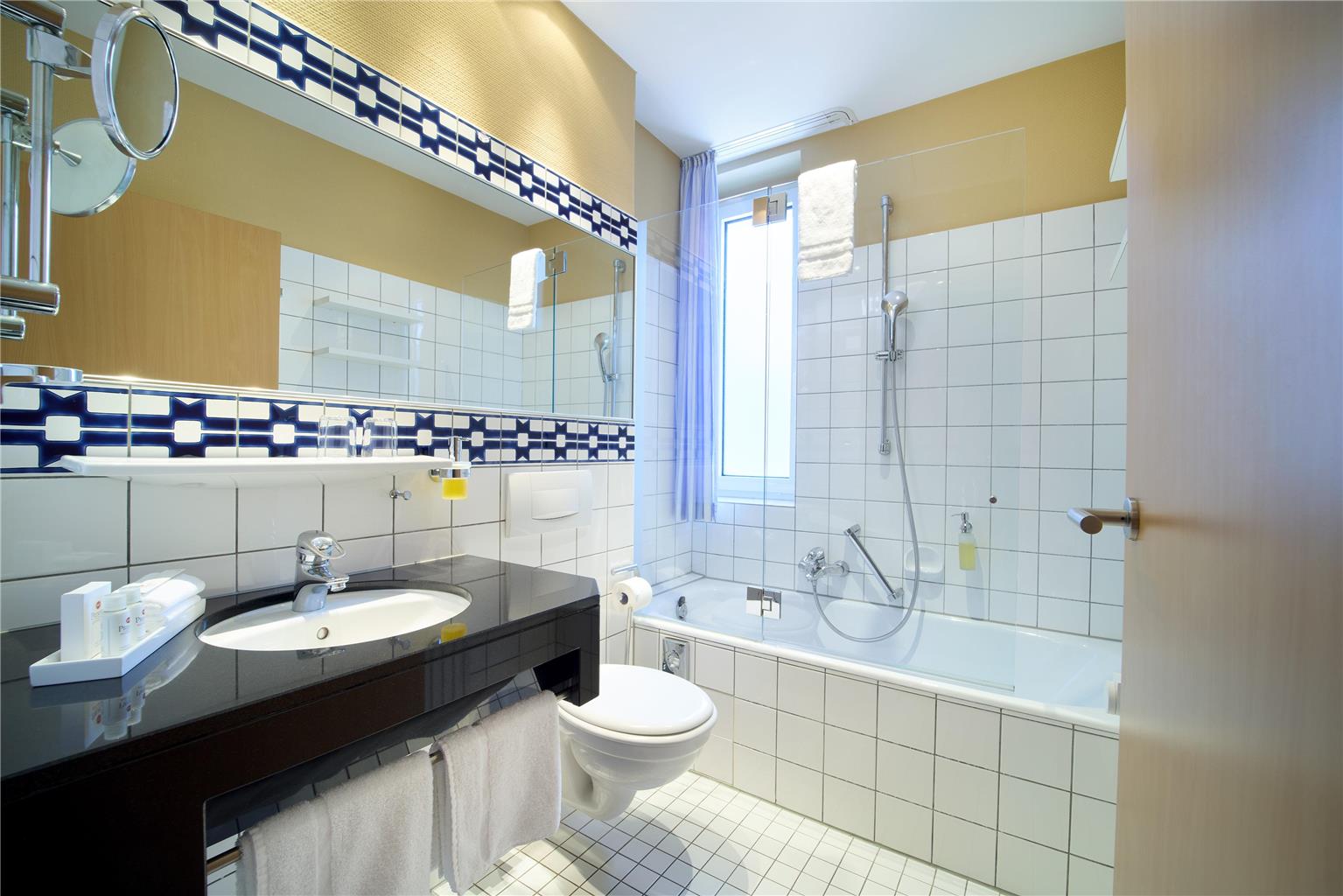 Best Western Premier Park Hotel and Spa, Peter-Hartmann-Allee 4 in Bad Lippspringe