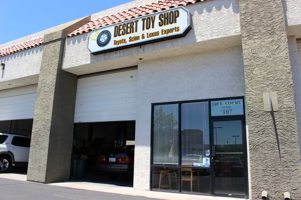 Images Desert Toy Shop