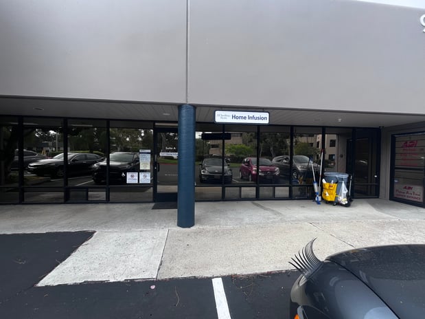 Images UC San Diego Health Infusion Therapy – Kearny Mesa