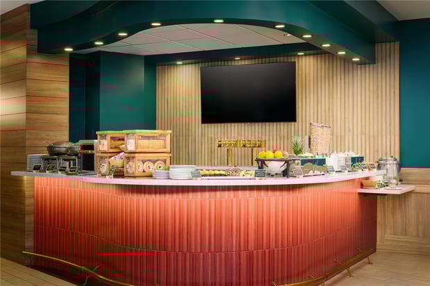 Images The DEXTRO Little Italy, BW Premier Collection