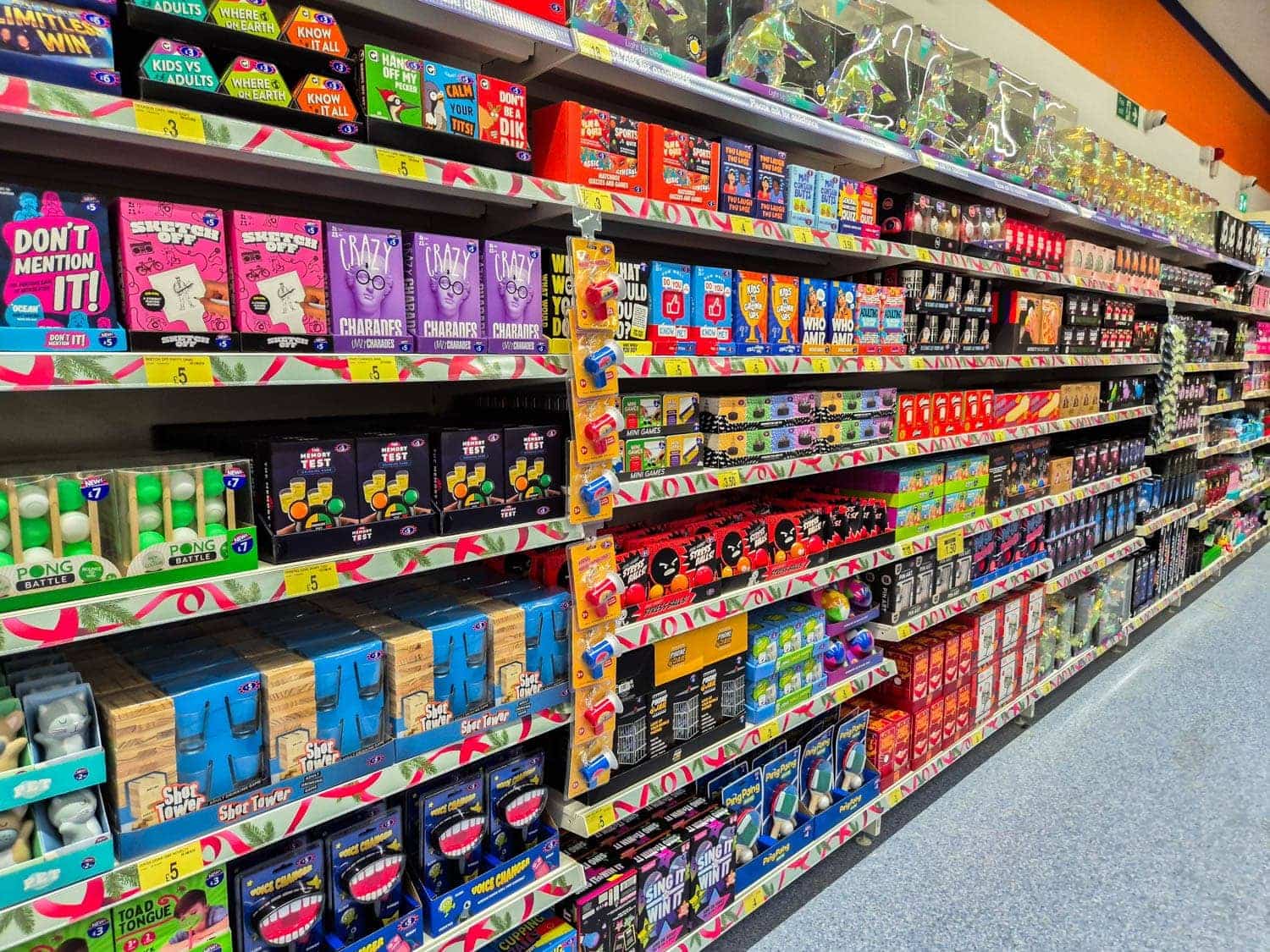 Images B&M Home Store with Garden Centre