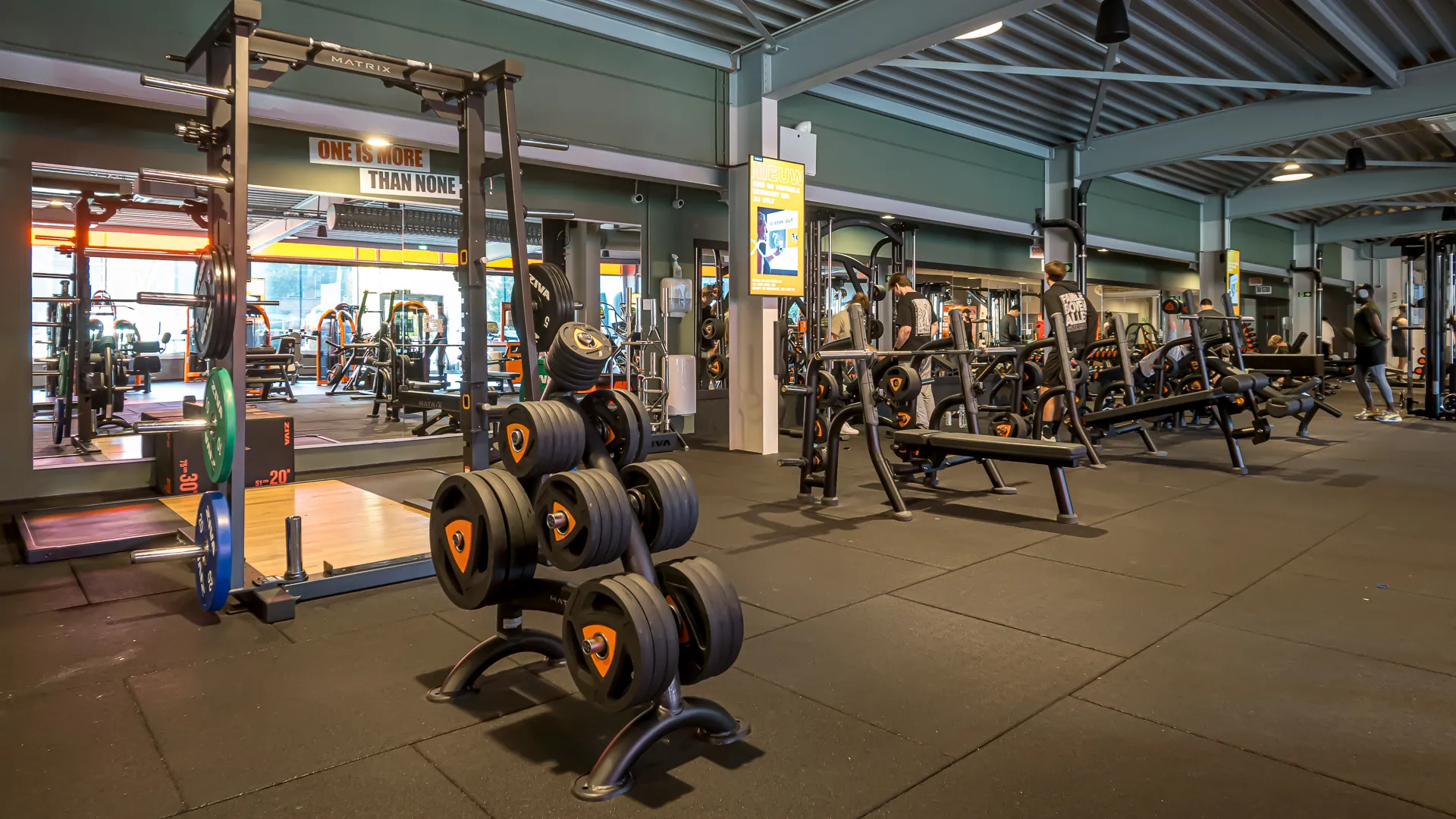 Images Basic-Fit 24/7