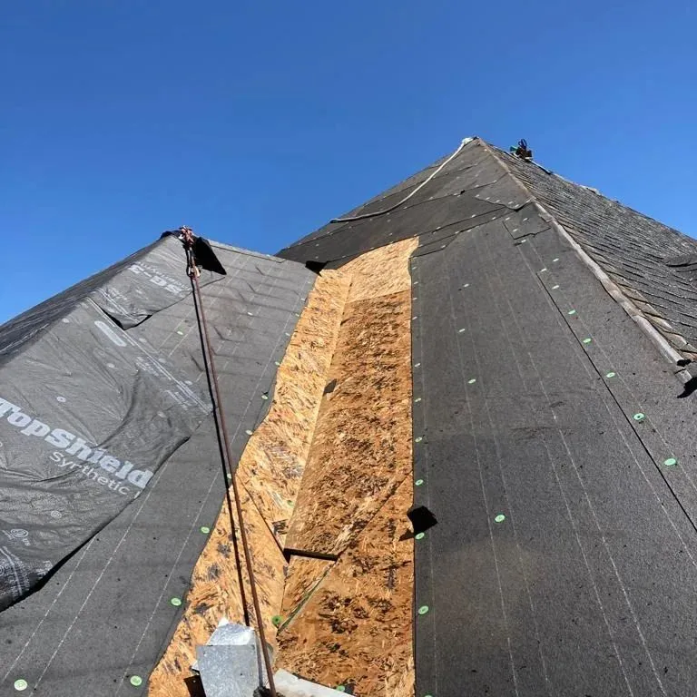 West Desert Roofing Image