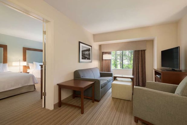 Images Homewood Suites by Hilton Jacksonville Deerwood Park