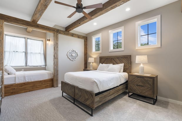 Images Sunset Realty Services