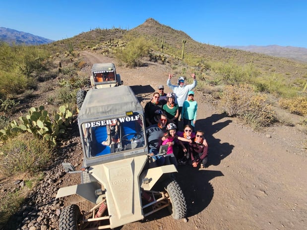 Images Desert Wolf Tours