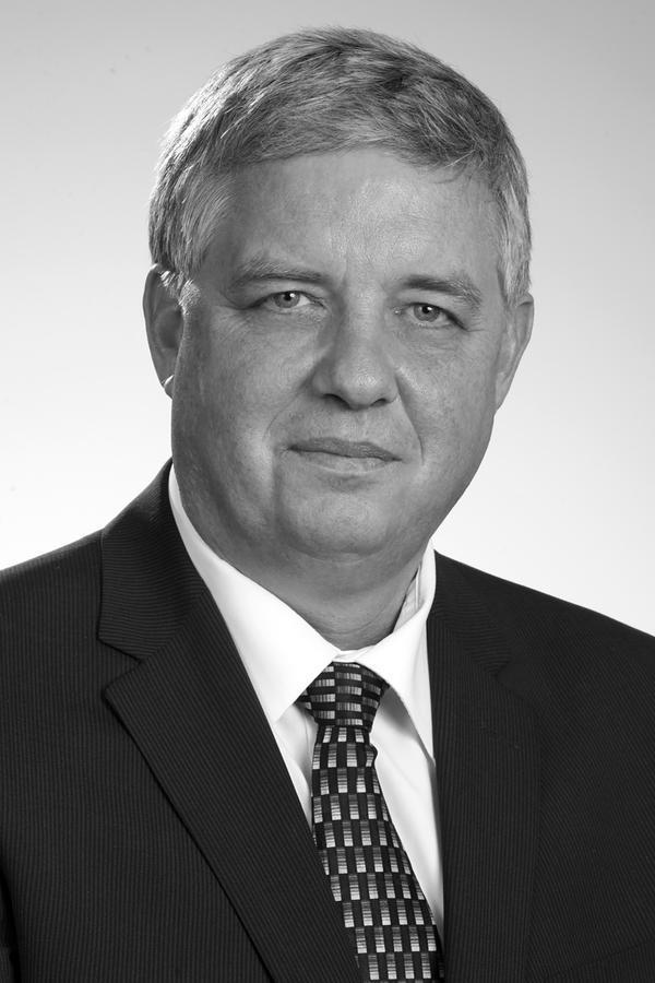 Images Edward Jones - Financial Advisor: Kevin G Moore, DFSA™|EPC™|CPCA®
