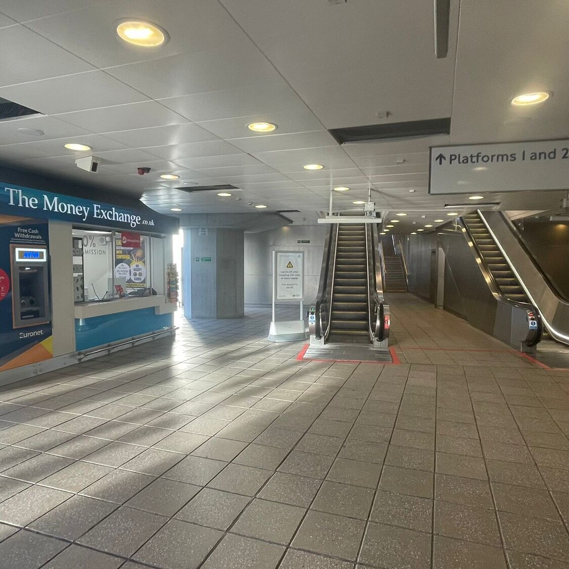 Images TheMoneyExchange.Co.Uk