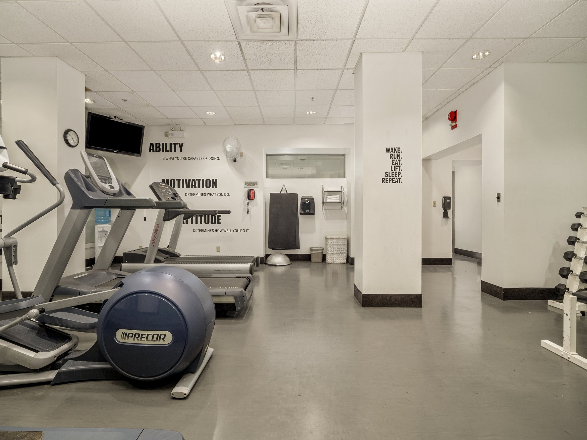 Images Holiday Inn Conference Ctr Edmonton South by IHG
