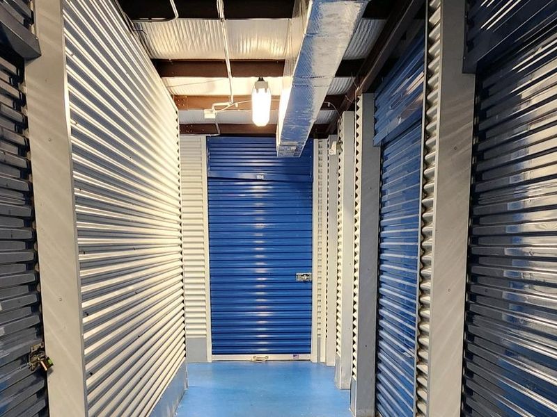Images Extra Space Storage