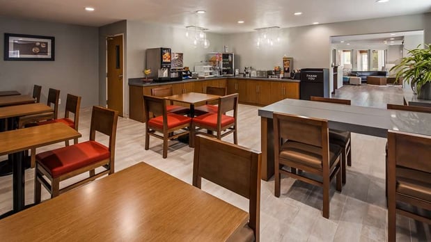 Images Best Western DeWitt