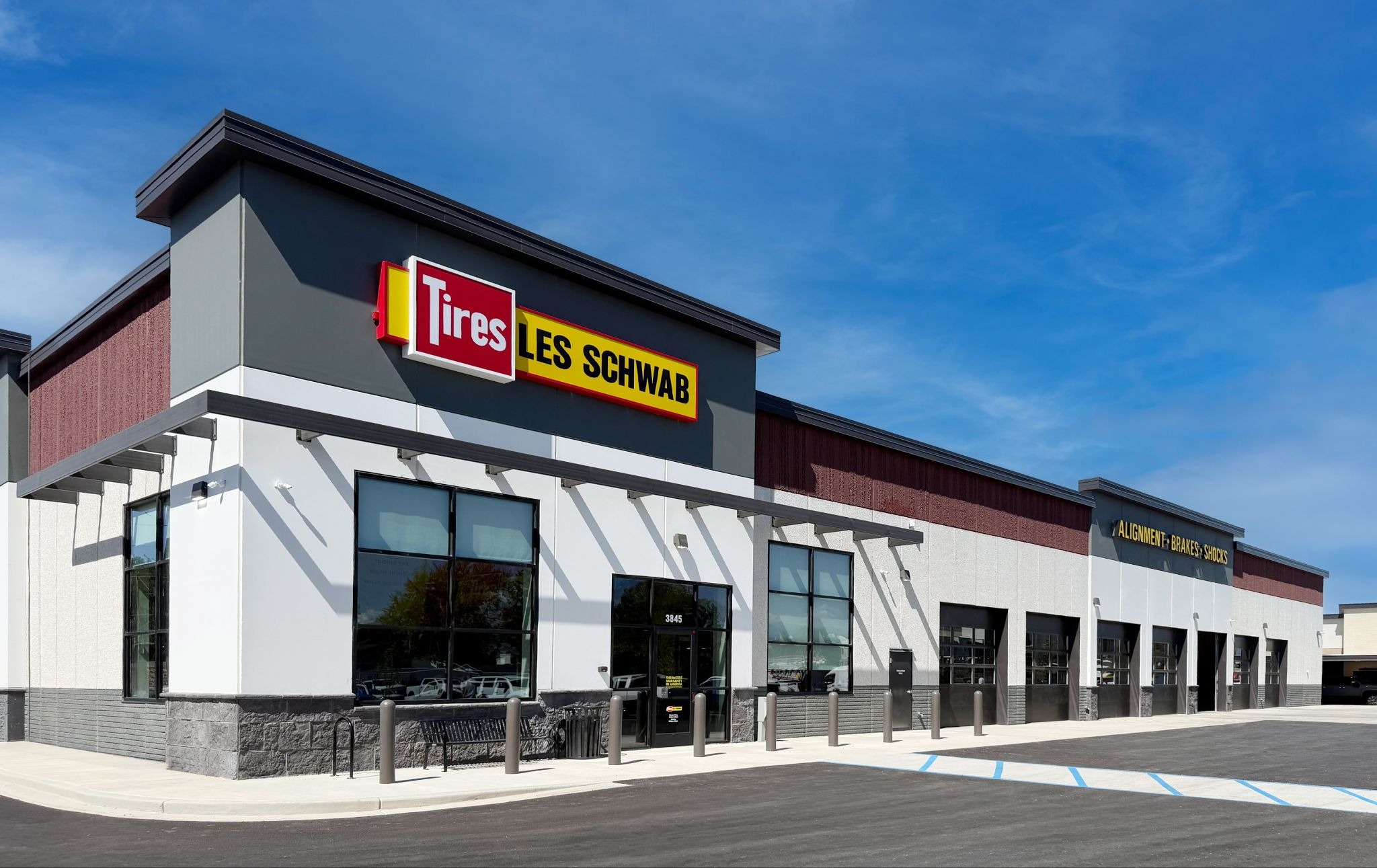 Les Schwab Tire Center