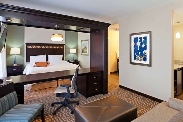 Images Hampton Inn & Suites Denver/Airport-Gateway Park