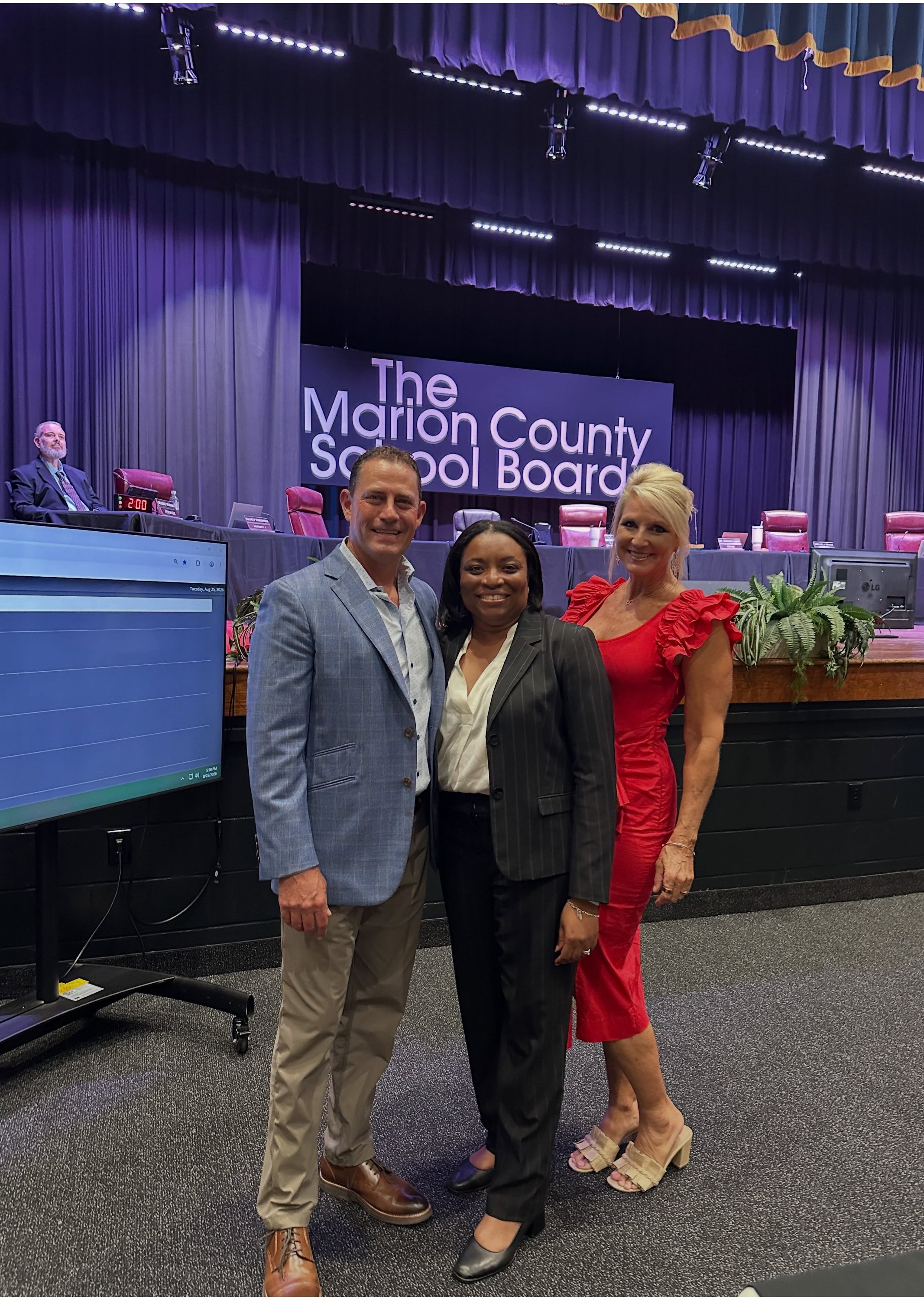 We were honored to be recognized at last night’s Marion County School Board meeting alongside local businesses. The real thanks goes to the teachers, staff, and board working hard for our students every day. Bart Blessing State Farm is proud to support you!