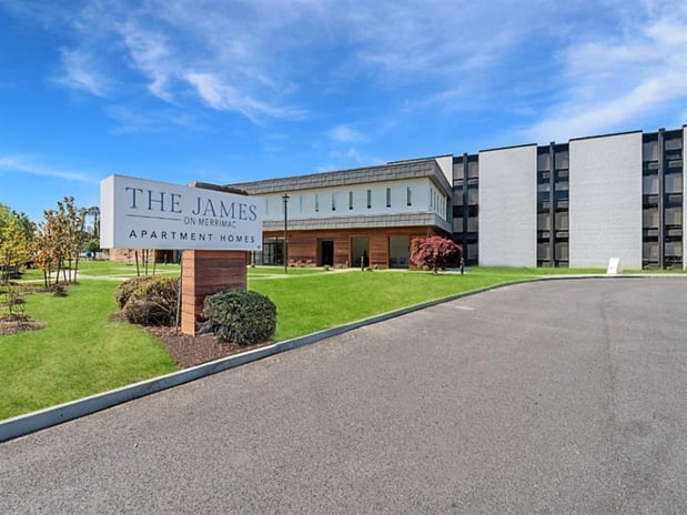Images The James On Merrimac