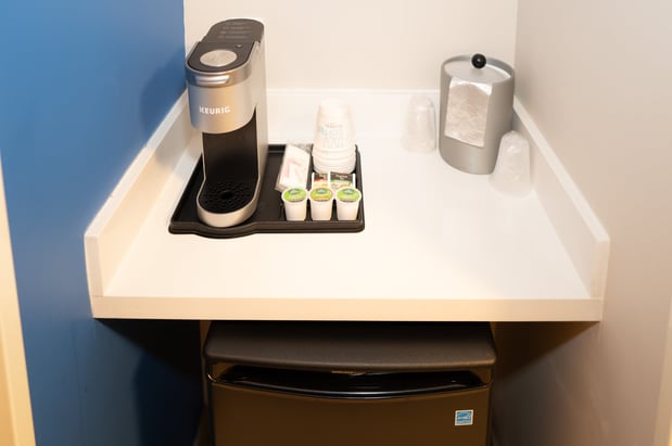 Images Holiday Inn Express & Suites Franklin - Berry Farms by IHG