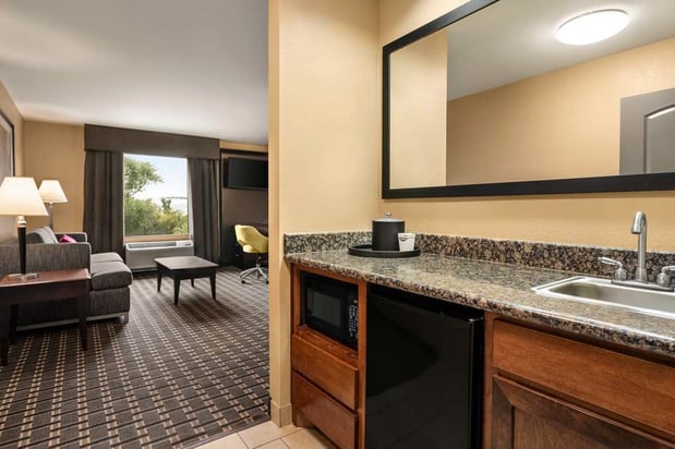 Images Hampton Inn & Suites Pine Bluff