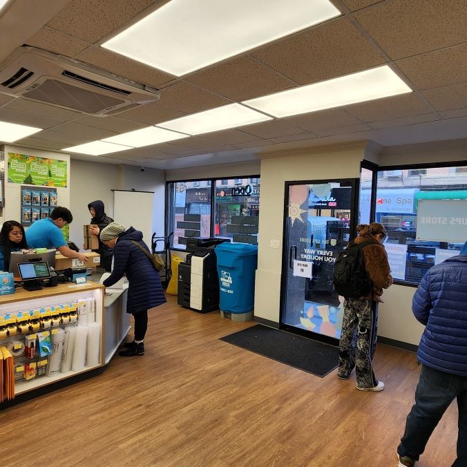 Images The UPS Store