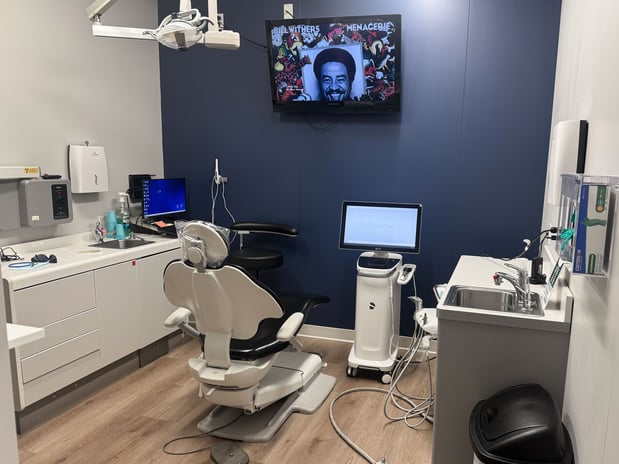 Images Aesthetic Dentistry of Wickford