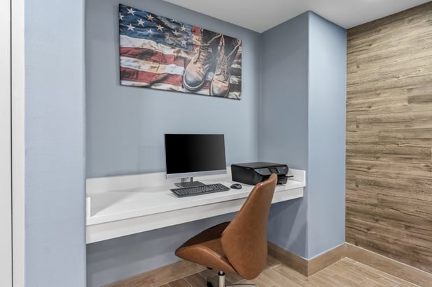 Images Candlewood Suites Victoria by IHG