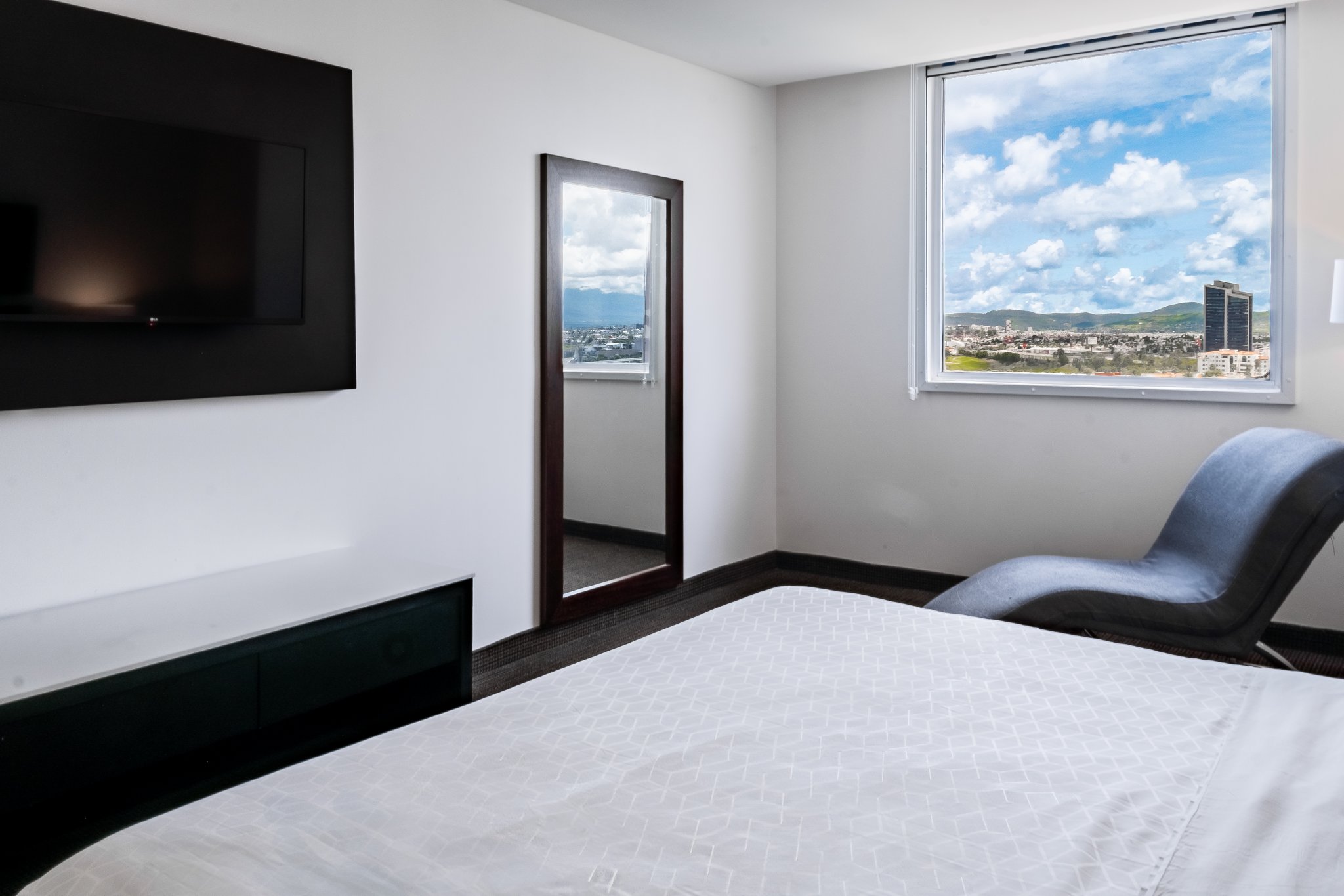 Images Holiday Inn Express & Suites Puebla Angelopolis by IHG