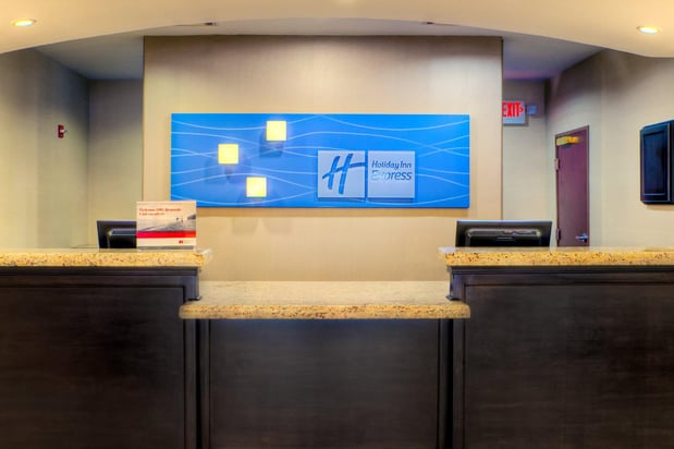 Images Holiday Inn Express & Suites Granbury by IHG
