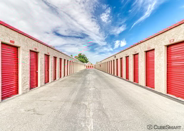 Images CubeSmart Self Storage