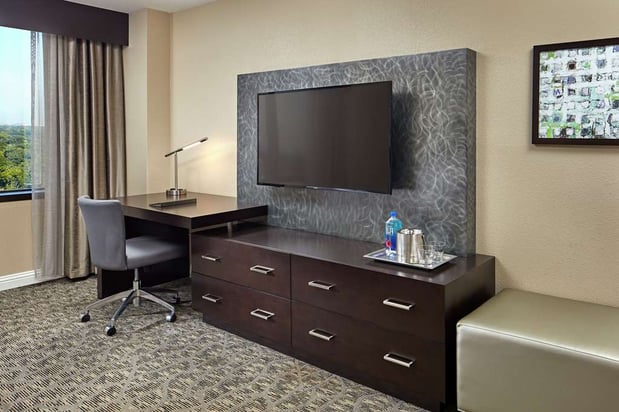 Images Hilton Houston Plaza/Medical Center